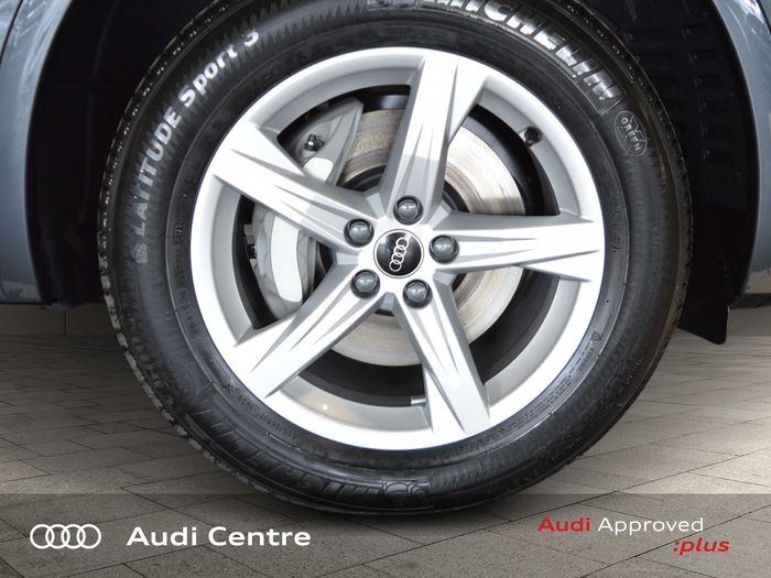 Audi Q5 2023