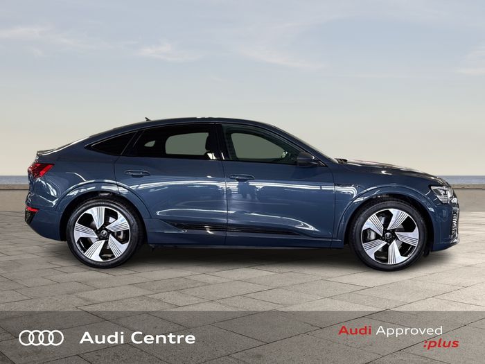 Audi Q8 2023