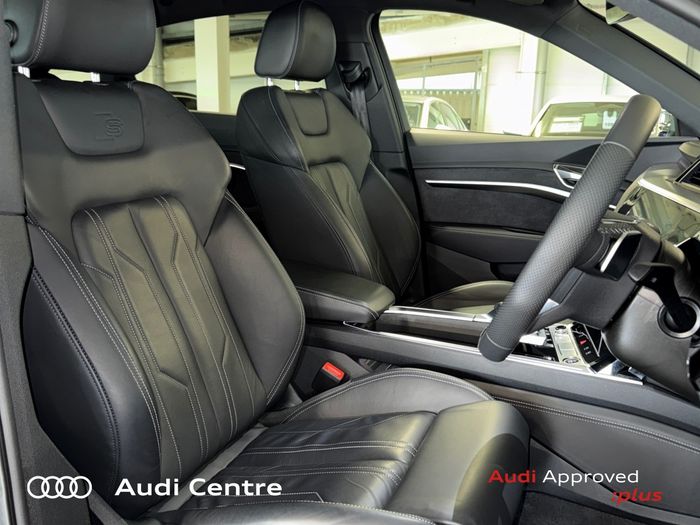 Audi Q8 2023