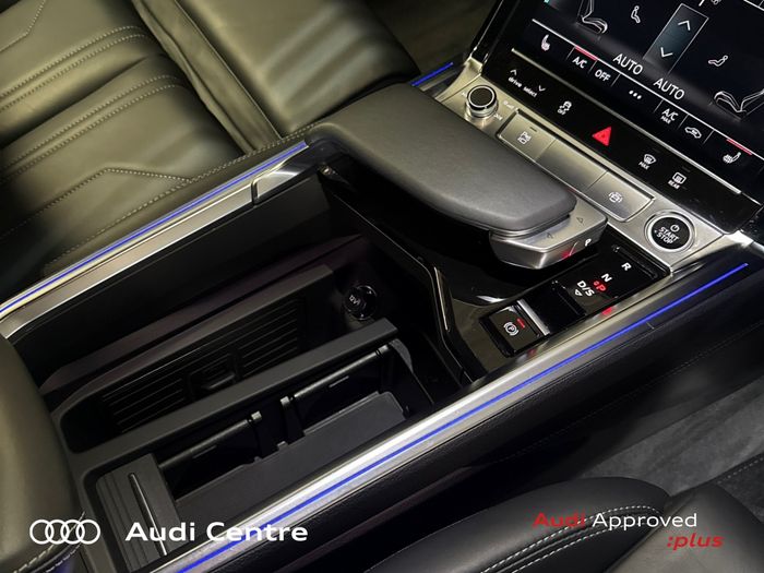 Audi Q8 2023