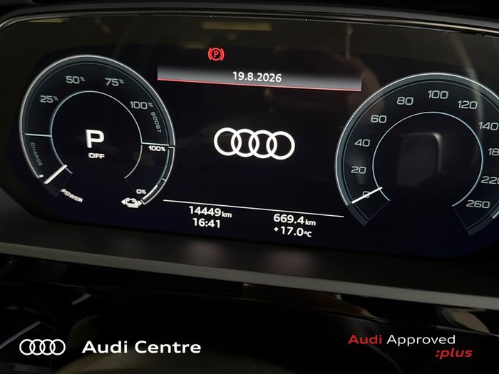 Audi Q8 2023