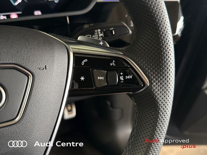 Audi Q8 2023