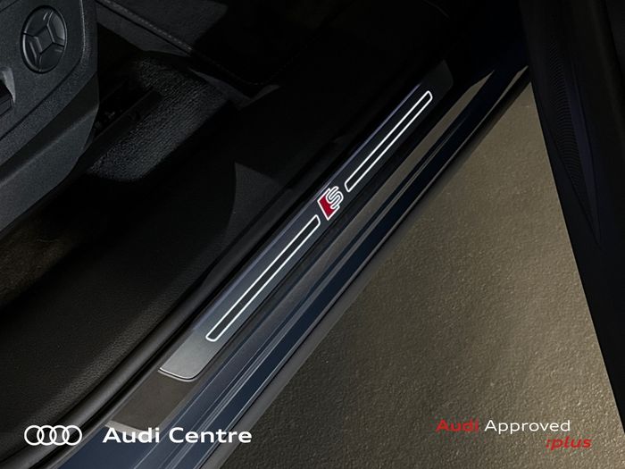 Audi Q8 2023