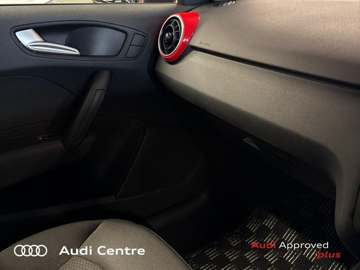 Audi A1 2016