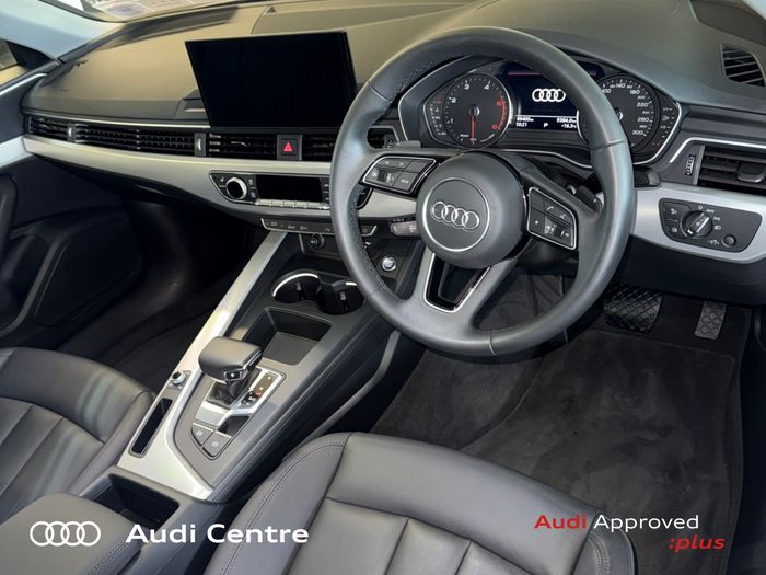 Audi A4 2023