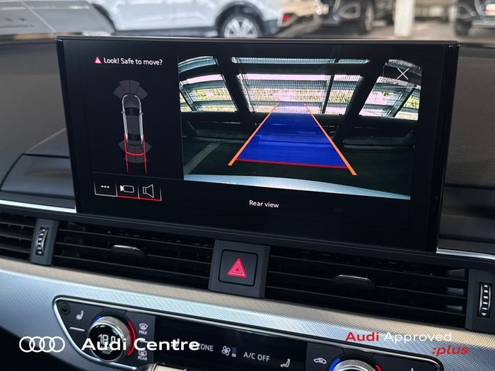 Audi A4 2023