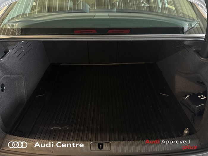 Audi A4 2023