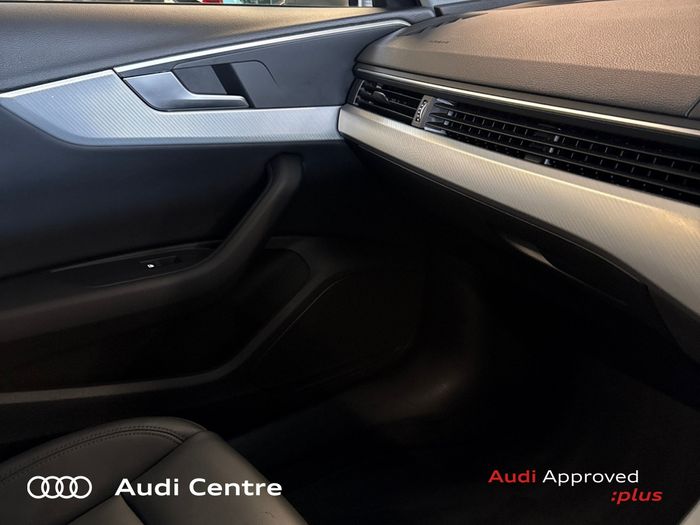 Audi A4 2023