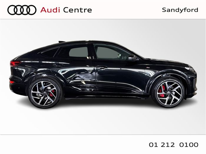 Audi Q6 e-tron 2026
