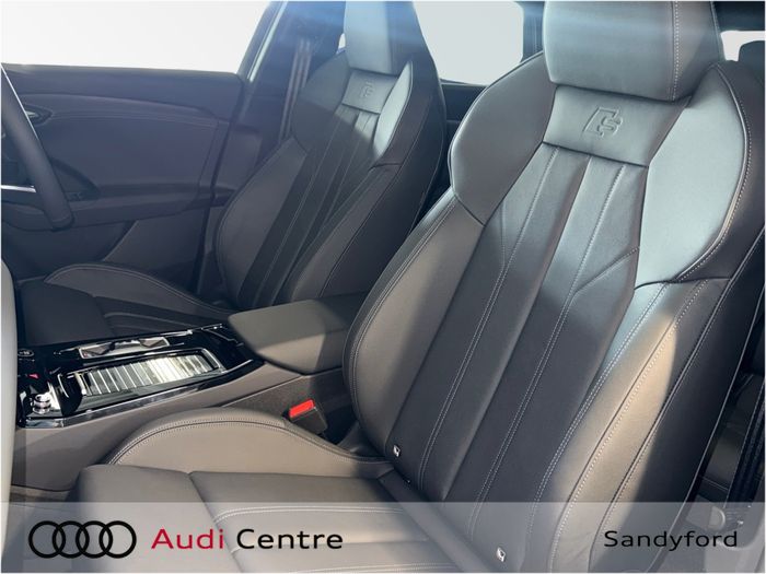 Audi Q6 e-tron 2026