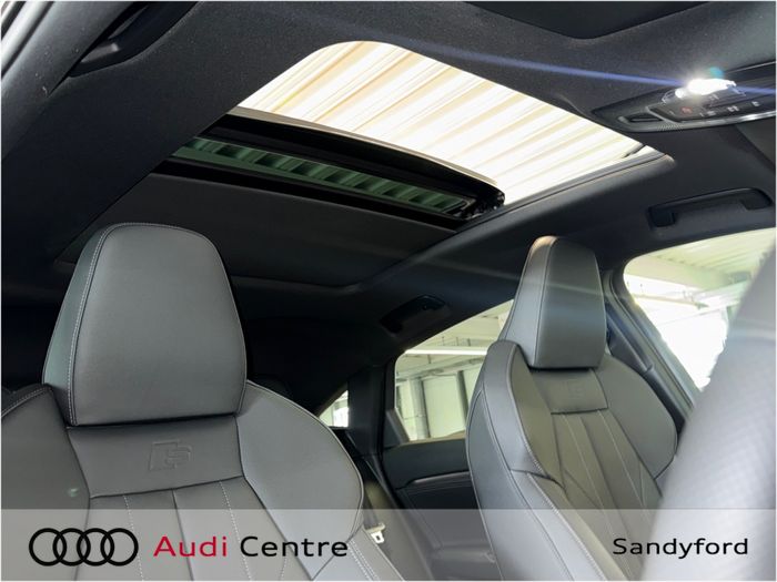 Audi Q6 e-tron 2026