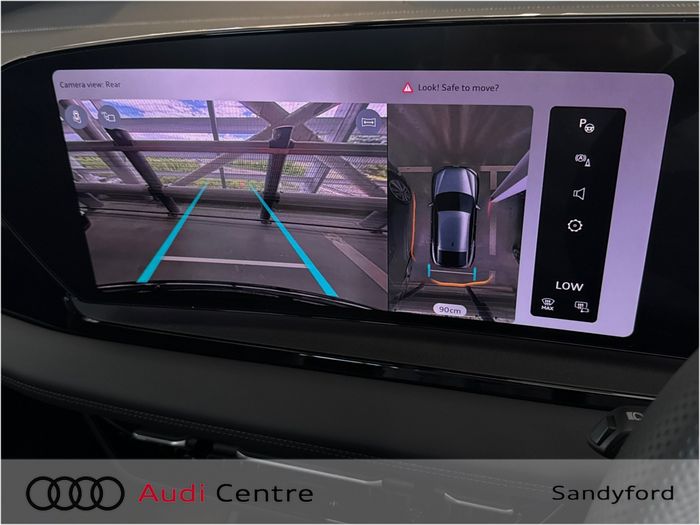 Audi Q6 e-tron 2026