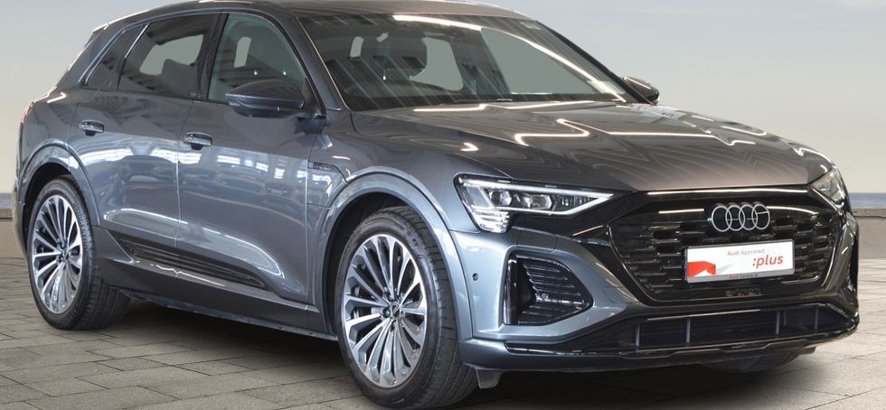 Audi Q8 2023