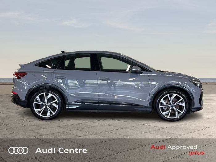 Audi Q4 E-tron 2023