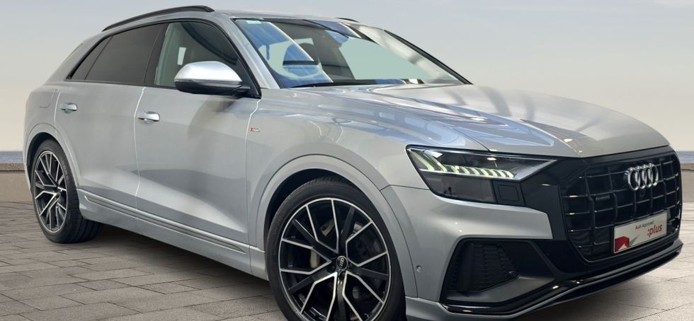 Audi Q8 2023