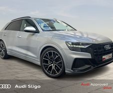 Audi Q8 2023