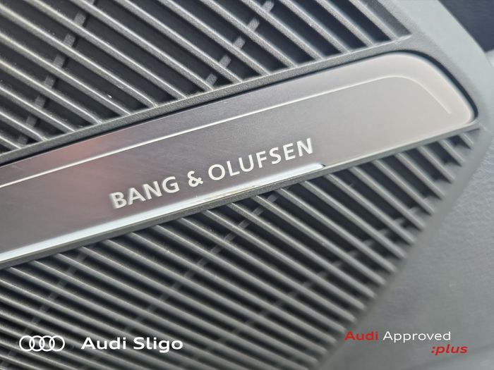 Audi Q5 2025