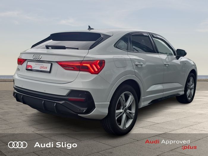 Audi Q3 2021