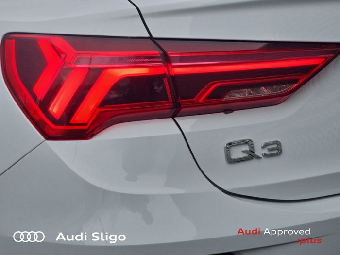 Audi Q3 2021
