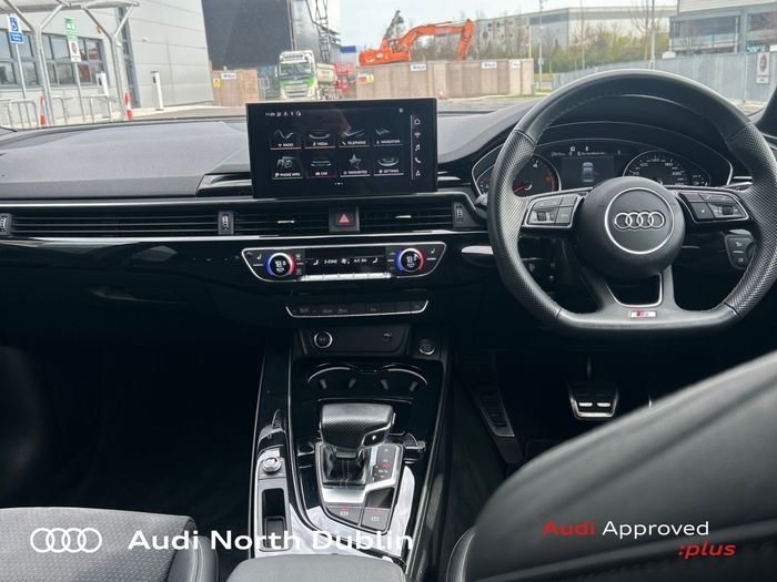 Audi A4 2023