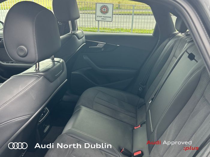 Audi A4 2023
