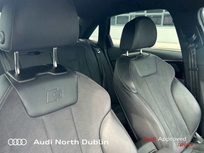 Audi A4 2023
