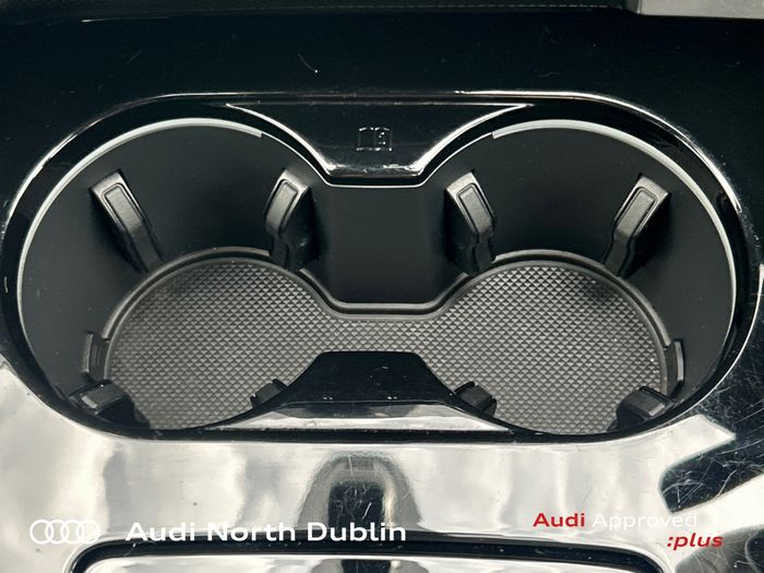 Audi A4 2023