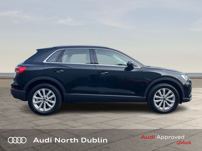 Audi Q3 2023