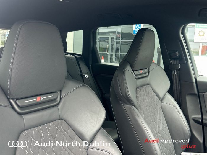 Audi Q6 e-tron 2024