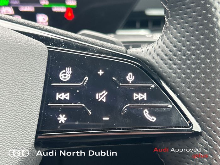Audi Q6 e-tron 2024