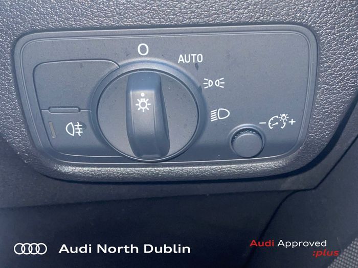 Audi Q2 2024