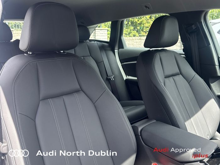 Audi A6 Avant e-tron 2025