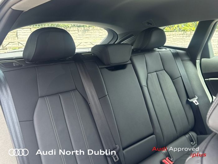 Audi A6 Avant e-tron 2025