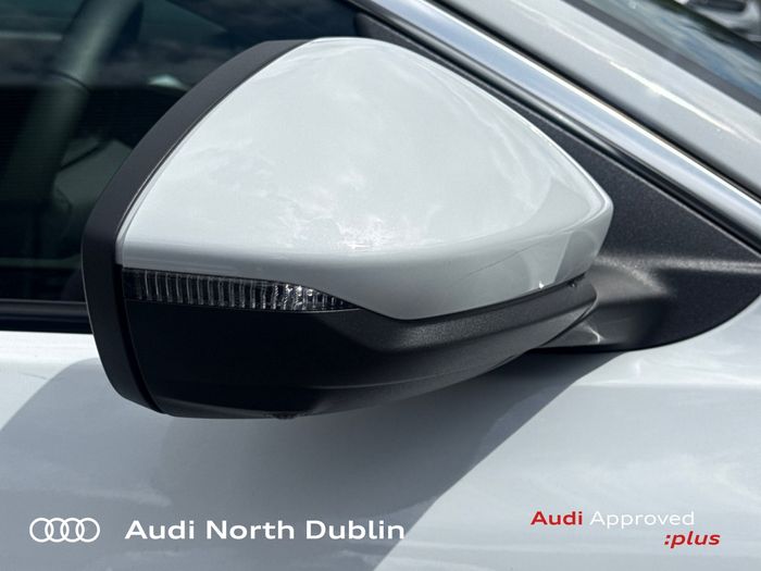 Audi A6 Avant e-tron 2025