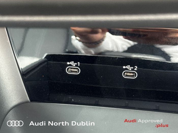 Audi A6 Avant e-tron 2025