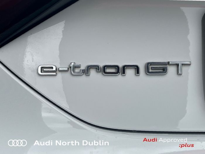 Audi e-tron GT quattro 2023