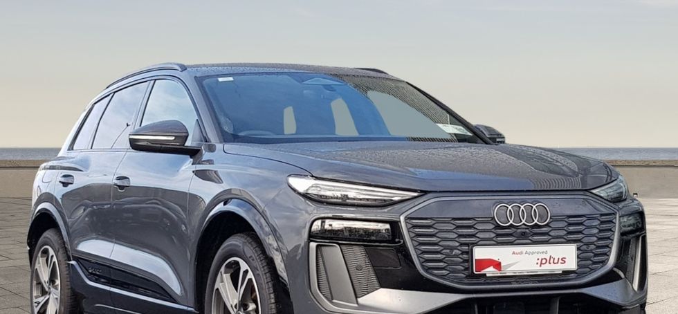 Audi Q6 e-tron 2025