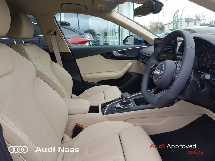 Audi A4 2023