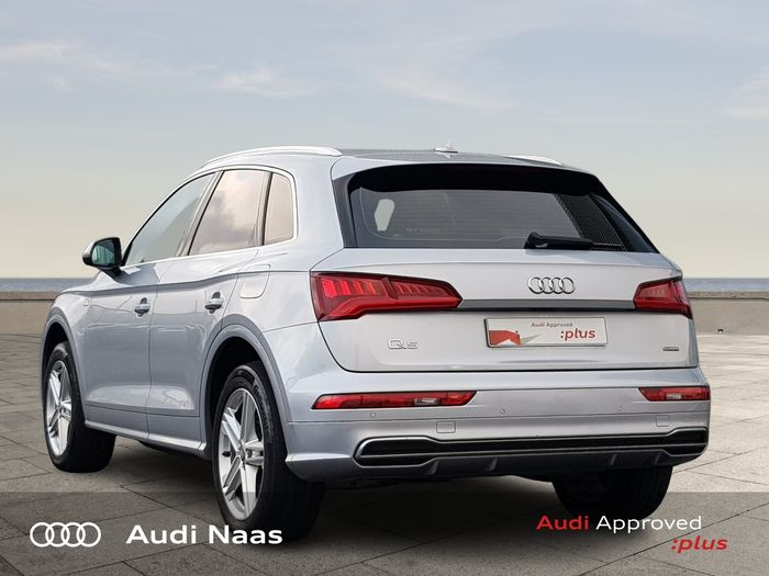 Audi Q5 2021