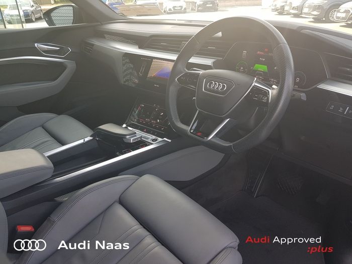 Audi E-Tron 2021