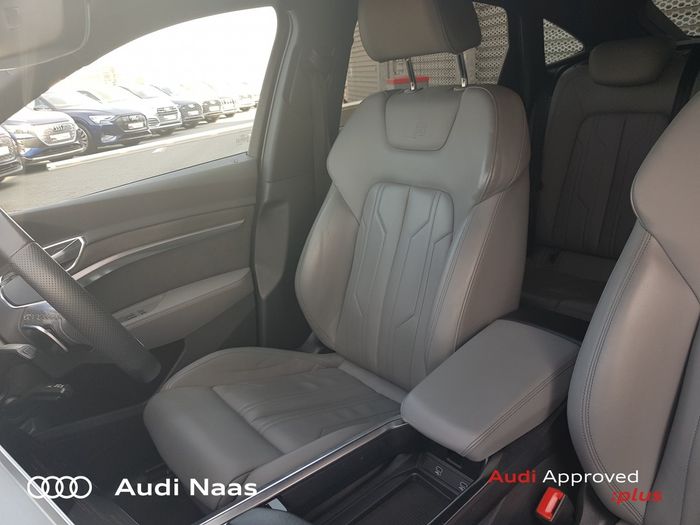 Audi E-Tron 2021