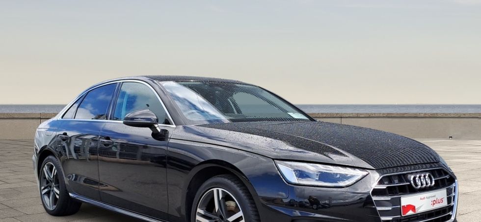 Audi A4 2023