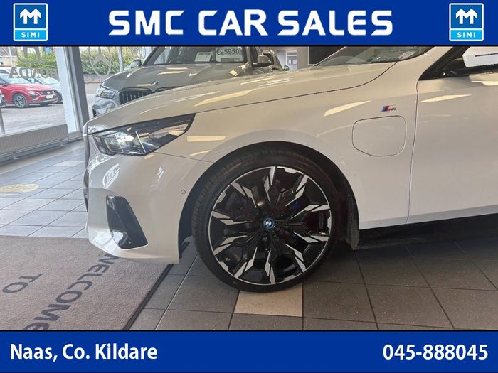 BMW 5 Series 2025