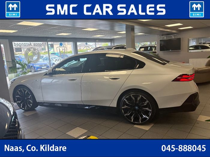 BMW 5 Series 2025