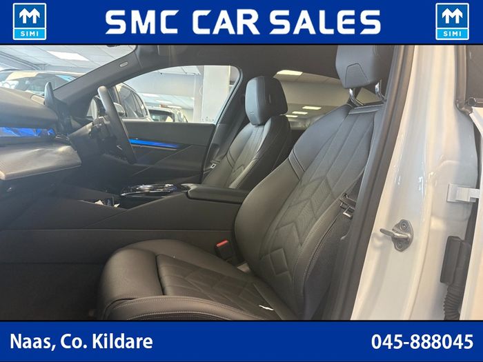 BMW 5 Series 2025