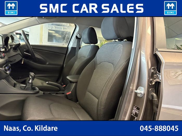 Hyundai i30 2021