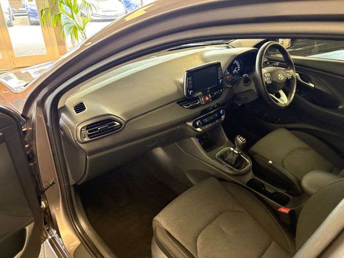 Hyundai i30 2021