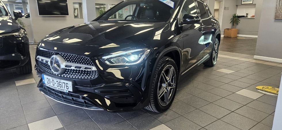 Mercedes-Benz GLA Class 2021