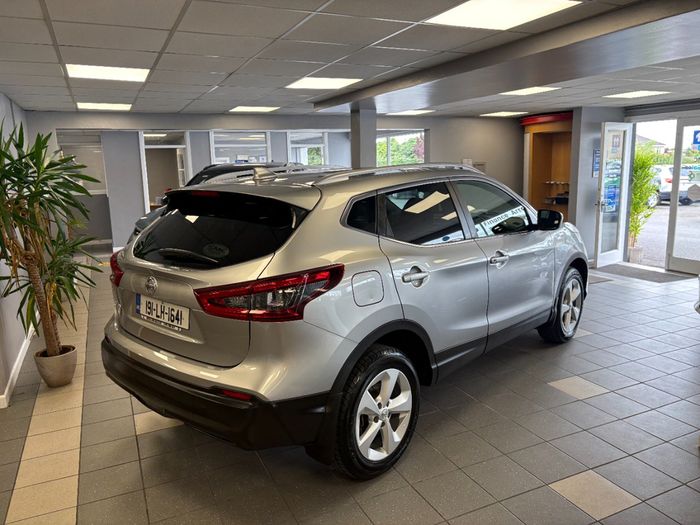 Nissan QASHQAI 2019