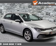 Volkswagen Golf 2024
